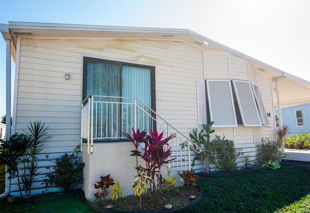 14 Jacaranda Lane, Port St. Lucie, FL 34952