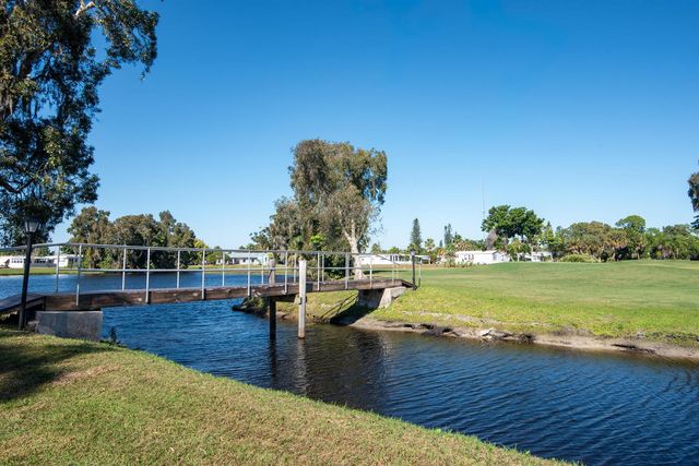 14 Jacaranda Lane, Port St. Lucie, FL 34952