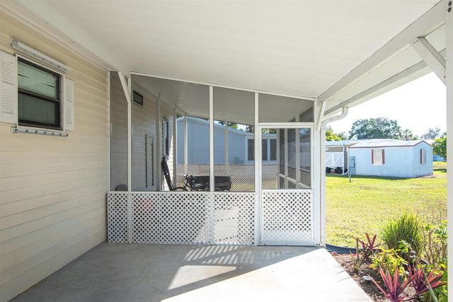 14 Jacaranda Lane, Port St. Lucie, FL 34952