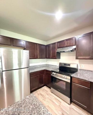 6468 SWEETBAY Lane 101, Jacksonville, FL 32244