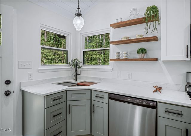 2101 Snow Valley Road, Durham, NC 27712