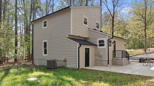 2101 Snow Valley Road, Durham, NC 27712