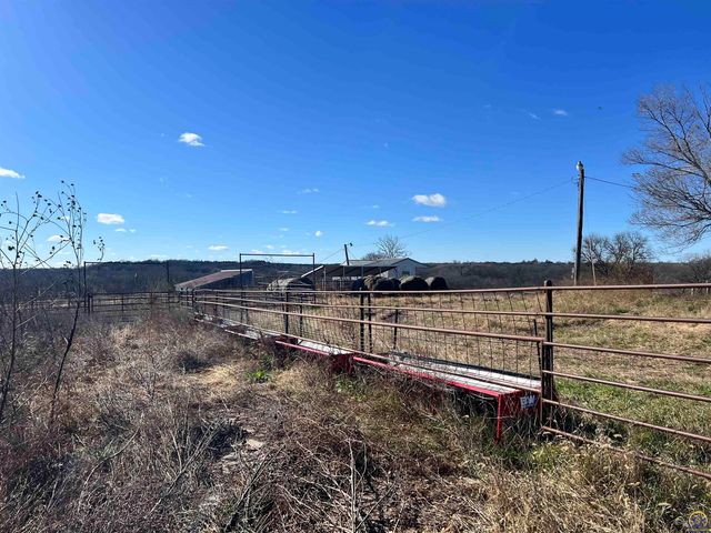 9335 NW 66th St, Silver Lake, KS 66539