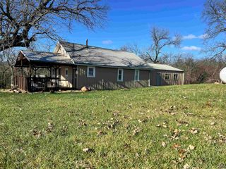 9335 NW 66th St, Silver Lake, KS 66539