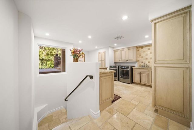 11947 IREDELL STREET, Studio City, CA 91604