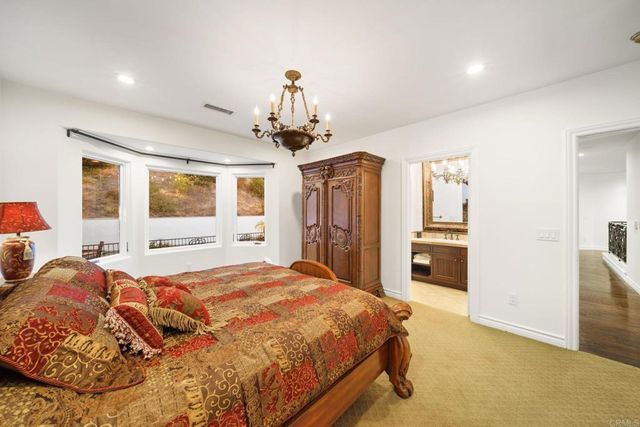11947 IREDELL STREET, Studio City, CA 91604
