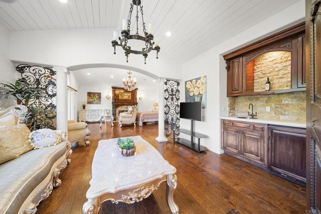 11947 IREDELL STREET, Studio City, CA 91604