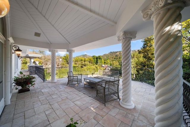 11947 IREDELL STREET, Studio City, CA 91604