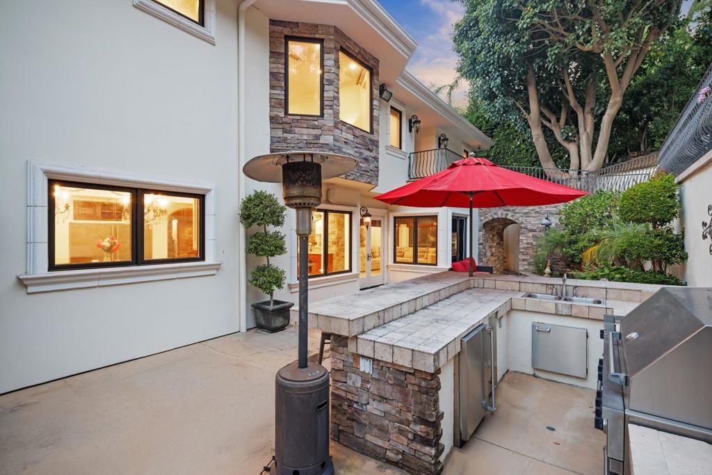 Image 66 of property listing at 11947 IREDELL STREET, Studio City, CA 91604