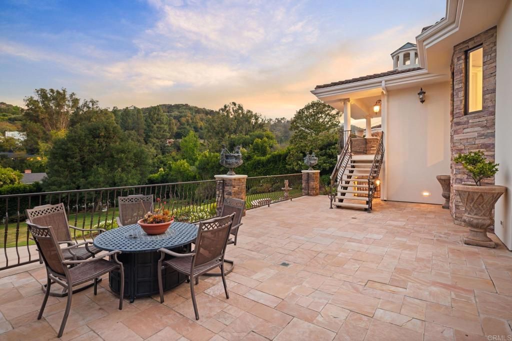 Image 72 of property listing at 11947 IREDELL STREET, Studio City, CA 91604