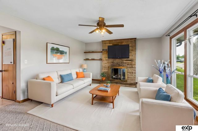 4001 S 39th Street, Omaha, NE 68107