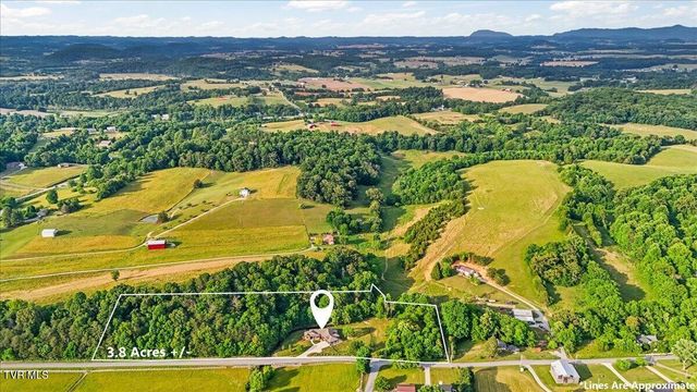 375 Middle Creek Road, Afton, TN 37616