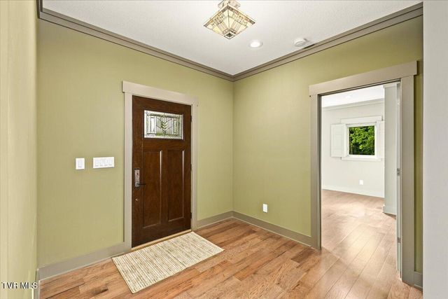 375 Middle Creek Road, Afton, TN 37616