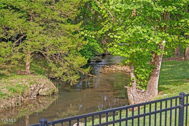 375 Middle Creek Road, Afton, TN 37616