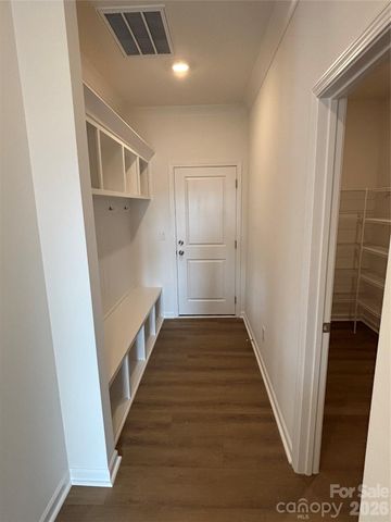 10221 Whitaker Pointe Drive, Huntersville, NC 28078