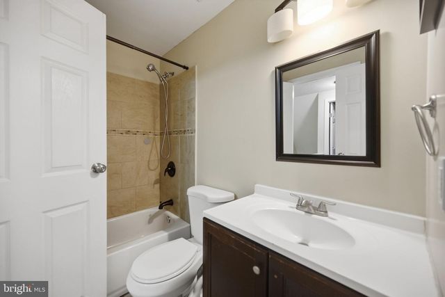 8005 COVINGTON AVE, Glen Burnie, MD 21061