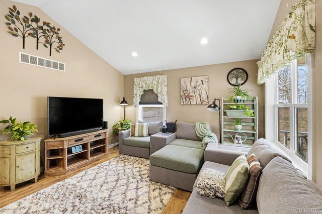 4537 Lakewood Drive, Marathon Township, MI 48464