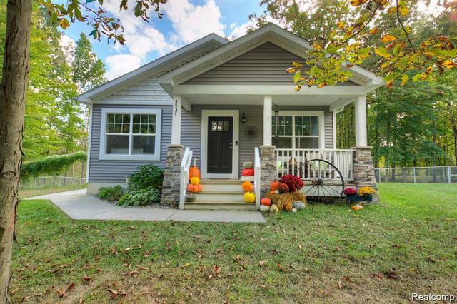 4537 Lakewood Drive, Marathon Township, MI 48464