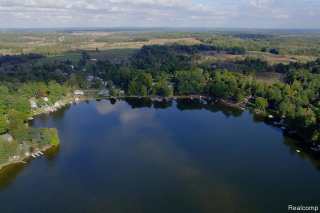 4537 Lakewood Drive, Marathon Township, MI 48464