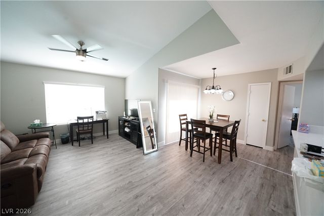 7255 West Sunset Road 2061, Las Vegas, NV 89113