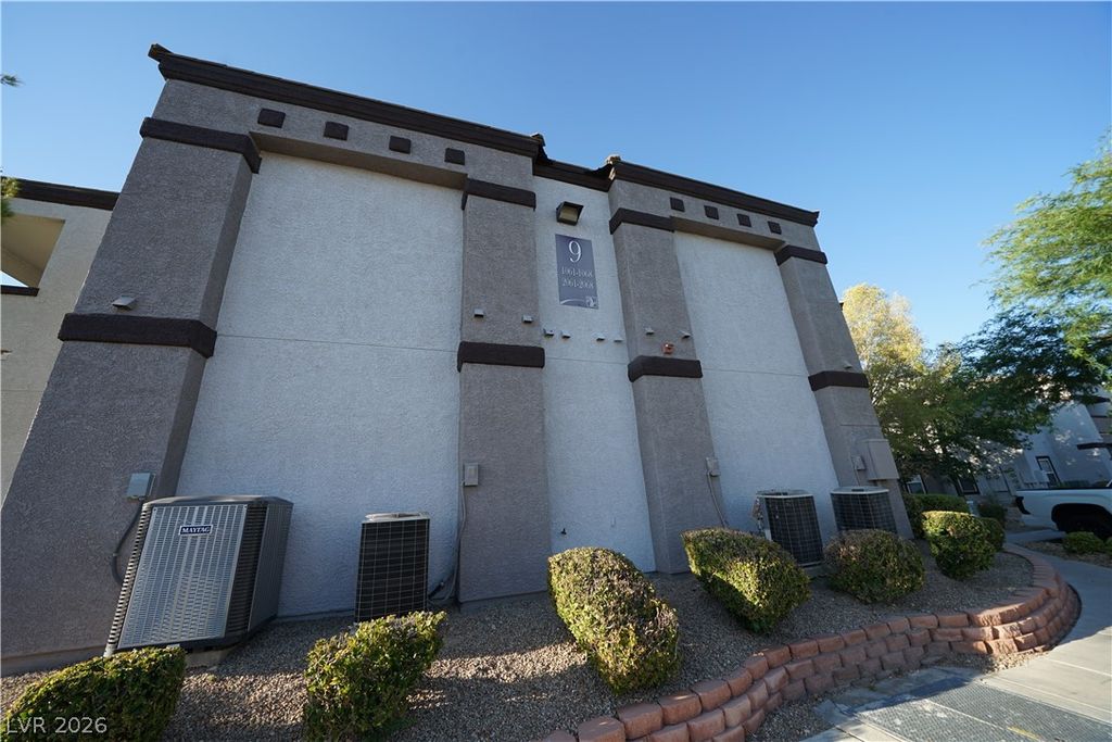 7255 West Sunset Road 2061, Las Vegas, NV 89113
