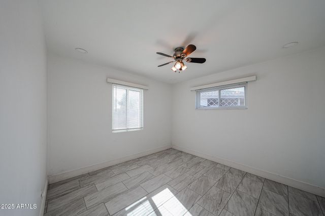 2317 W WHITTON Avenue, Phoenix, AZ 85015