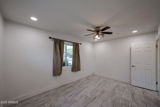 2317 W WHITTON Avenue, Phoenix, AZ 85015