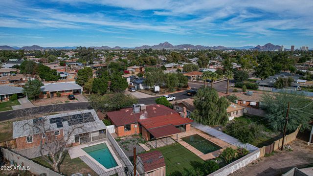 2317 W WHITTON Avenue, Phoenix, AZ 85015