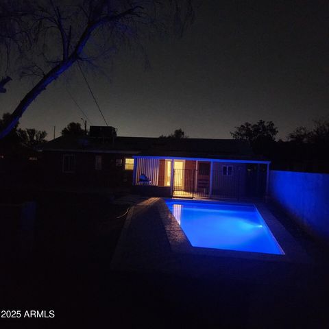 2317 W WHITTON Avenue, Phoenix, AZ 85015