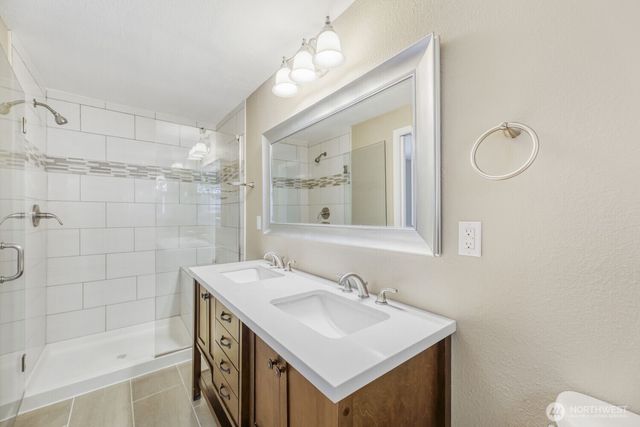 9004 218th Street SW, Edmonds, WA 98026