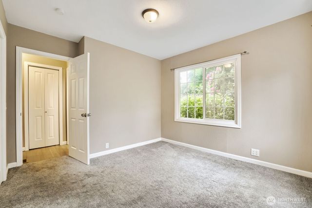 9004 218th Street SW, Edmonds, WA 98026