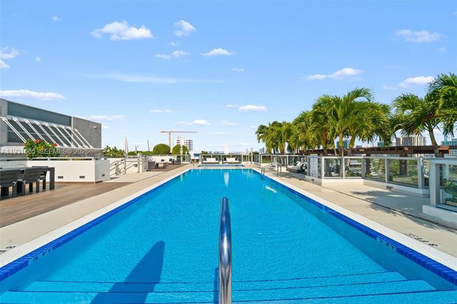 9521 E Bay Harbor Dr 802, Bay Harbor Islands, FL 33154