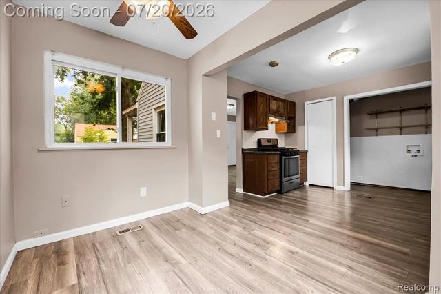 11653 Norborne, Redford, MI 48239