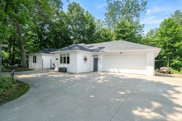 9064 Nature Way, Kalamazoo, MI 49009