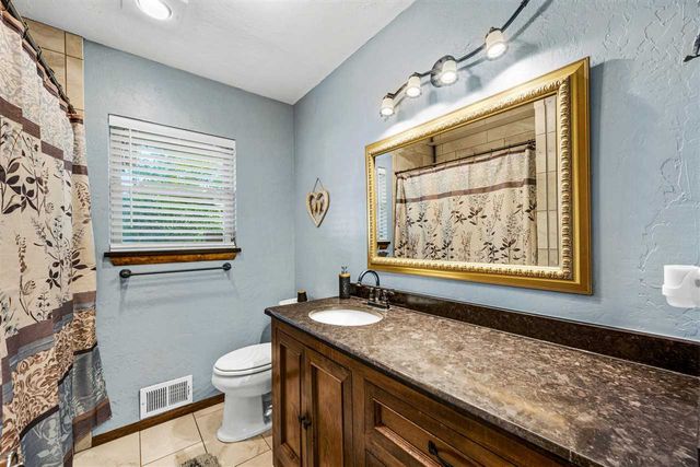 3301 NW Baltimore Ave, Lawton, OK 73505