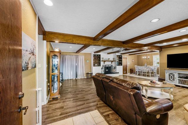 3301 NW Baltimore Ave, Lawton, OK 73505