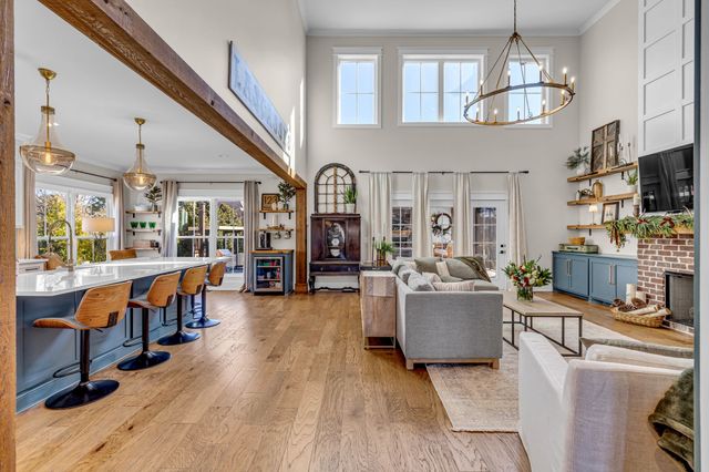 123 Hayfield Ct, Lascassas, TN 37085