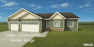 4757 WILLOW Circle, Davenport, IA 52806