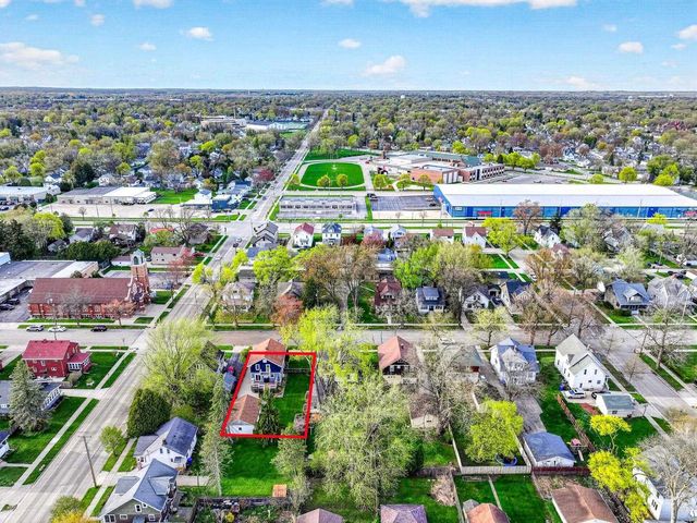 1229 W LAWRENCE STREET, Appleton, WI 54914