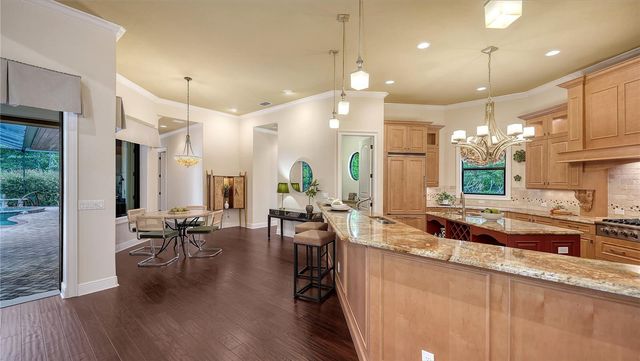 1885 CLEMATIS STREET, Sarasota, FL 34239
