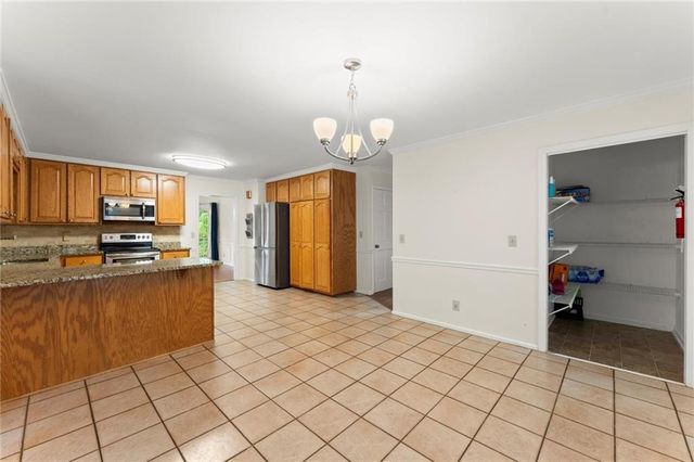 1713 Dudley Drive, Woodstock, GA 30188