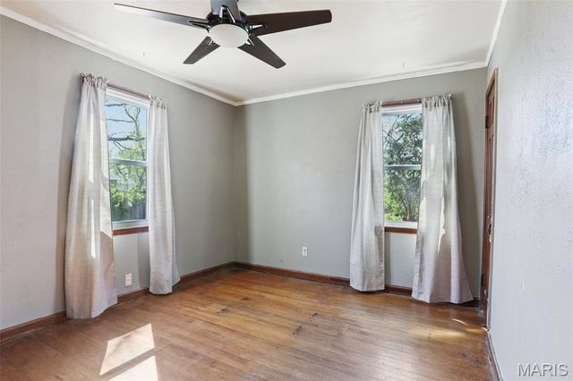 10426 Driver Avenue, Overland, MO 63114