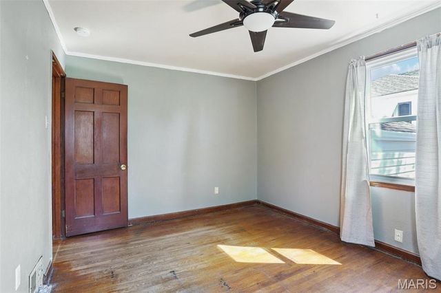 10426 Driver Avenue, Overland, MO 63114