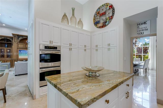 10521 SW 123rd St, Miami, FL 33176