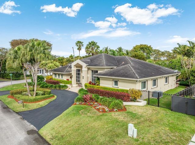 10521 SW 123rd St, Miami, FL 33176