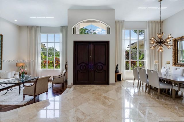 10521 SW 123rd St, Miami, FL 33176