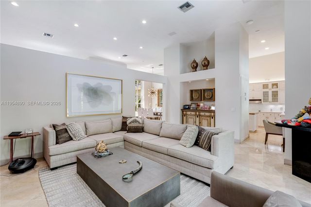 10521 SW 123rd St, Miami, FL 33176