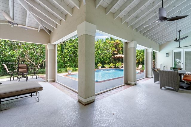 10521 SW 123rd St, Miami, FL 33176