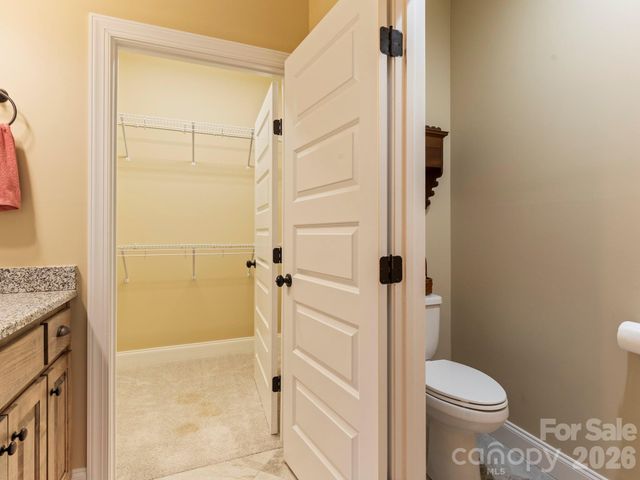 334 Summer Orchard Drive, Hendersonville, NC 28792