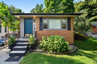 7120 Rabenberg Place, St Louis, MO 63143